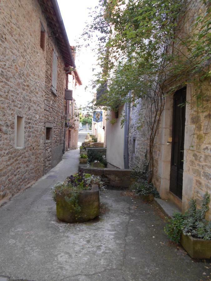 הוילה סן-אנטונין 7 Rue Droite מראה חיצוני תמונה